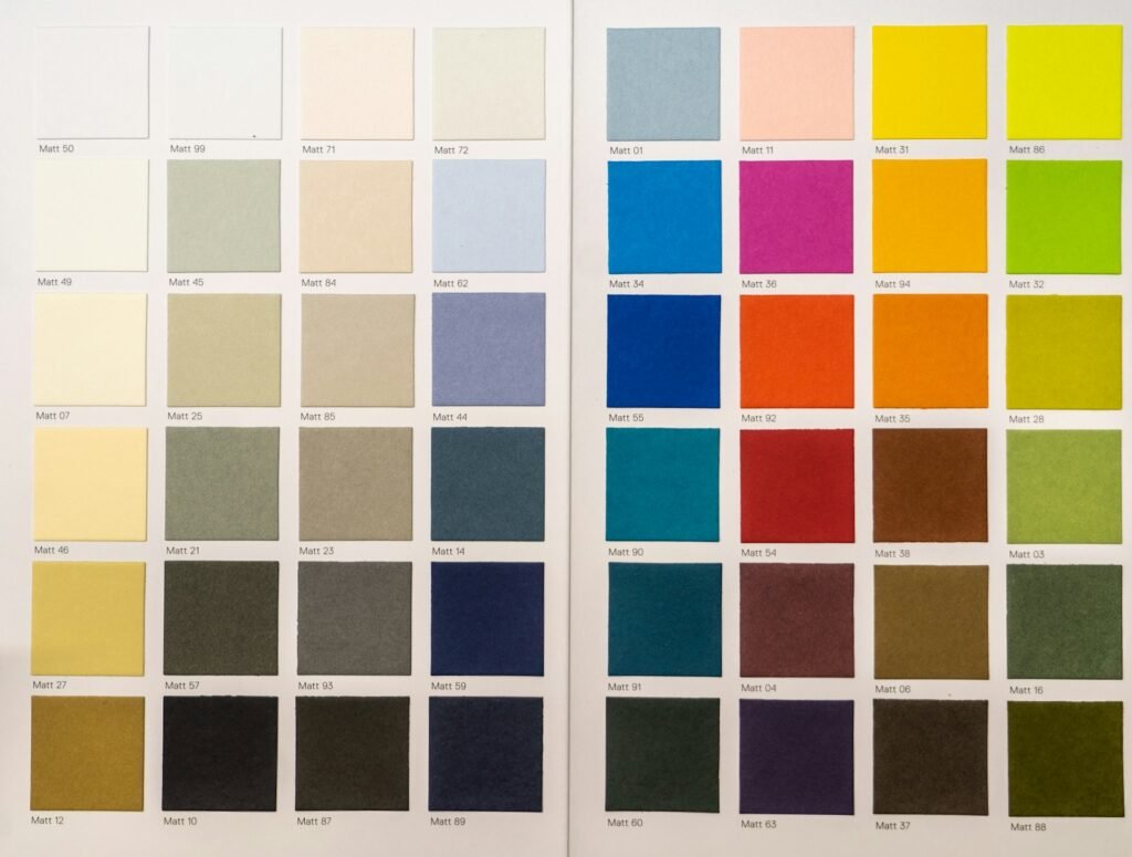 Kartu contoh warna untuk memilih warna fasad